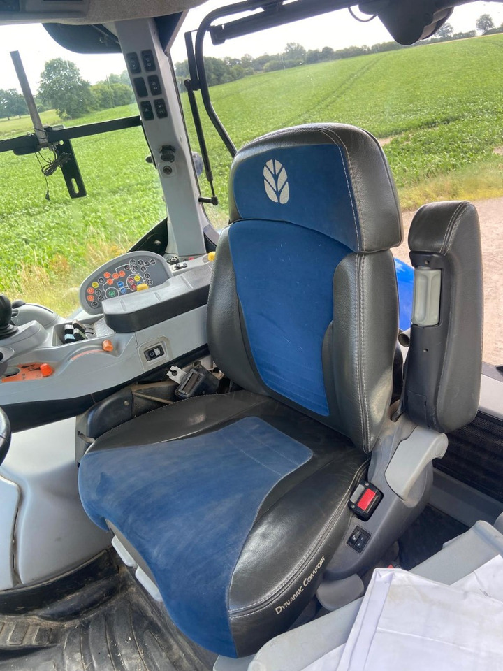 New Holland T7.290 AutoCommand - Tractor: foto 2 New Holland T7.290 AutoCommand - Tractor: foto 2