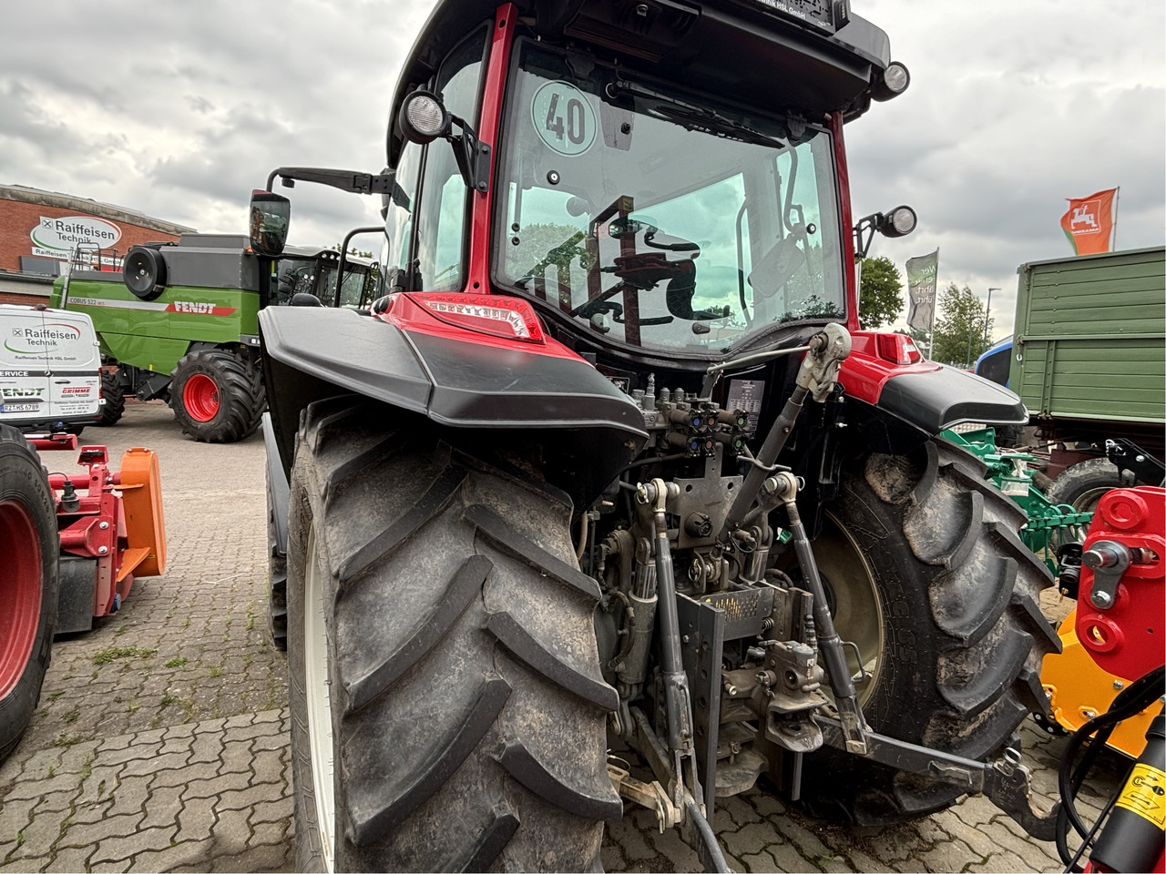 Valtra A 95 - Tractor: foto 4 Valtra A 95 - Tractor: foto 4