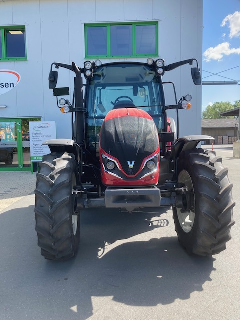 Valtra A105 MH4 - Tractor: foto 4 Valtra A105 MH4 - Tractor: foto 4