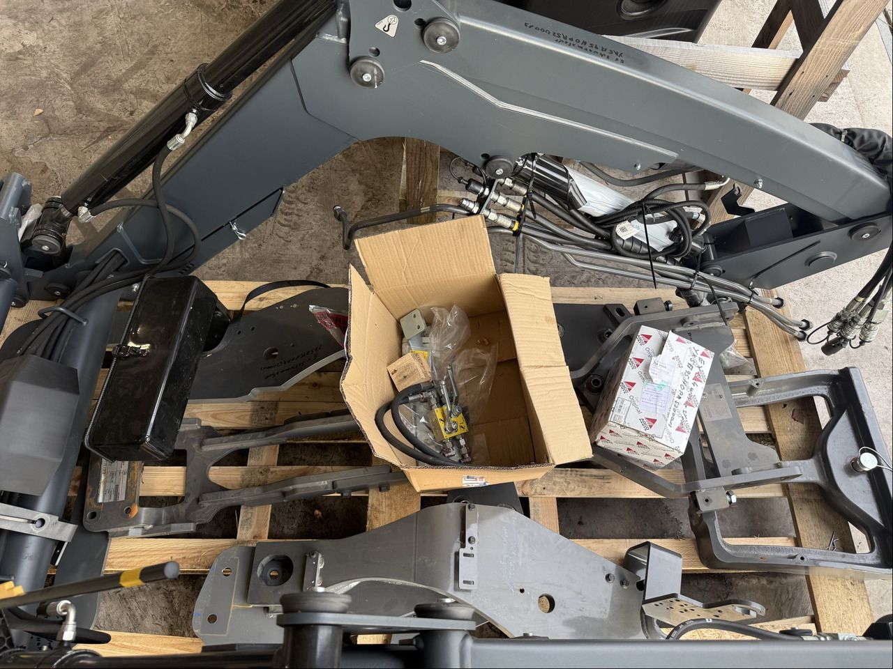 Valtra Frontlader X36 DM - Tractor: foto 3 Valtra Frontlader X36 DM - Tractor: foto 3