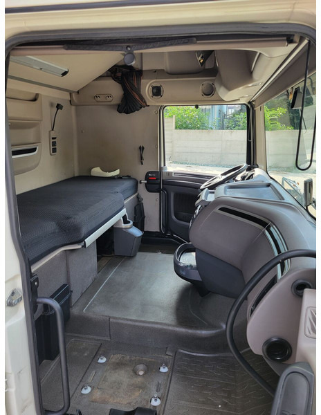 DAF XF 106 - XF106 - Cabina e interior para Camión: foto 2 DAF XF 106 - XF106 - Cabina e interior para Camión: foto 2