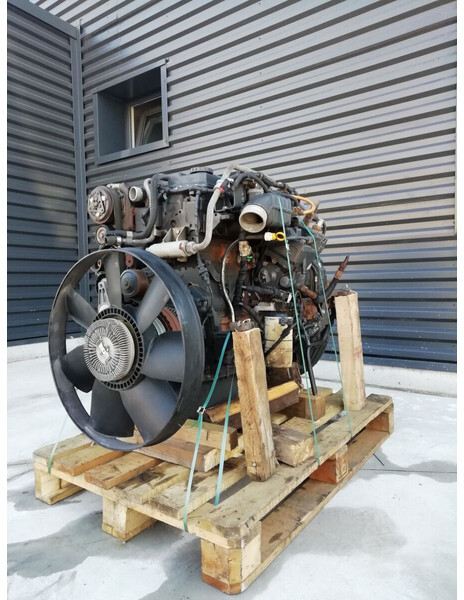 Iveco 4 F4AE3481 - Motor para Camión: foto 5 Iveco 4 F4AE3481 - Motor para Camión: foto 5