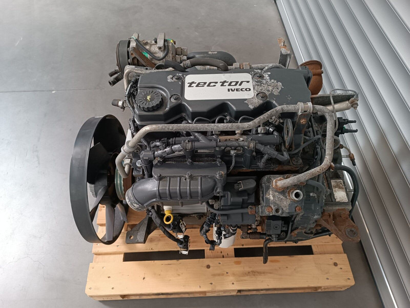 Iveco F4AE0481 - Motor para Camión: foto 5 Iveco F4AE0481 - Motor para Camión: foto 5
