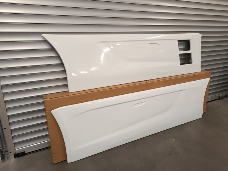 Iveco S WAY EURO 6 Sideskirts / Fairings - Aerodinámica/ Spoiler para Camión: foto 2 Iveco S WAY EURO 6 Sideskirts / Fairings - Aerodinámica/ Spoiler para Camión: foto 2