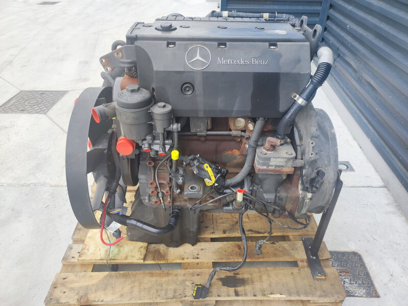 Mercedes-Benz ATEGO OM906LA-V - Motor para Camión: foto 4 Mercedes-Benz ATEGO OM906LA-V - Motor para Camión: foto 4