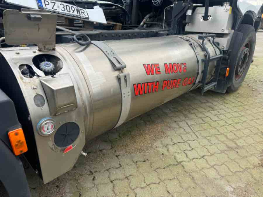 IVECO GAS / LNG SYSTEM TANK 5802695662 - Procesamiento de combustible para Camión: foto 1 IVECO GAS / LNG SYSTEM TANK 5802695662 - Procesamiento de combustible para Camión: foto 1