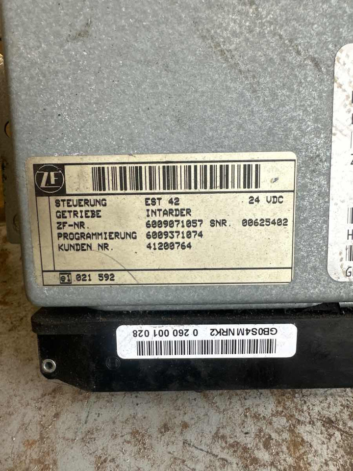 IVECO INTRADER ECU 41200764 - Sistema eléctrico para Camión: foto 2 IVECO INTRADER ECU 41200764 - Sistema eléctrico para Camión: foto 2