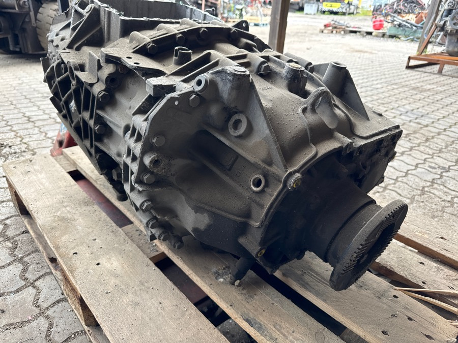 MAN GEARBOX 12AS2330TD *DAMAGE* - Caja de cambios para Camión: foto 2 MAN GEARBOX 12AS2330TD *DAMAGE* - Caja de cambios para Camión: foto 2