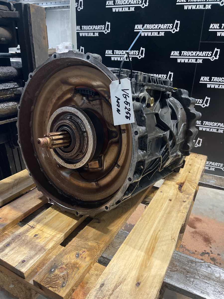 MAN GEARBOX 12TX2820 TO // 81.32004-6410 - Caja de cambios para Camión: foto 2 MAN GEARBOX 12TX2820 TO // 81.32004-6410 - Caja de cambios para Camión: foto 2