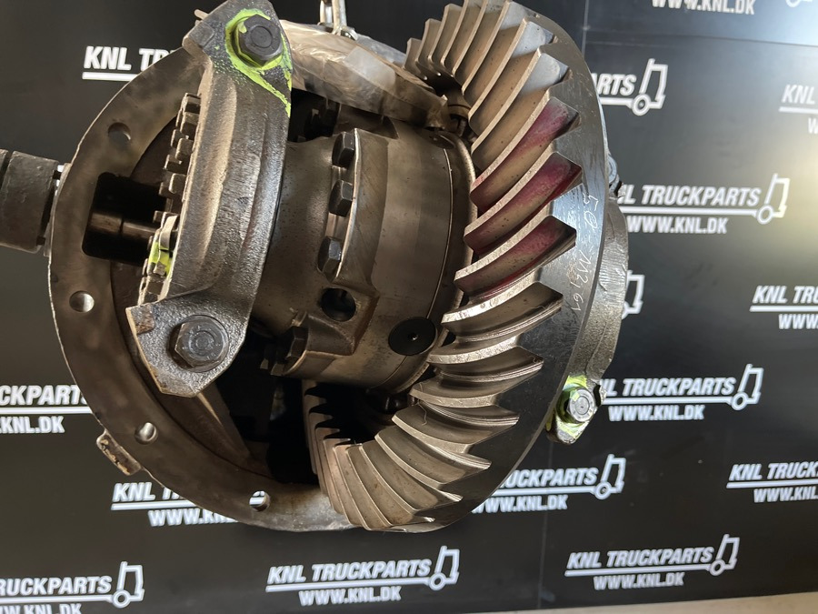 MAN HYD-1370 - 3.700 - Diferencial para Camión: foto 2 MAN HYD-1370 - 3.700 - Diferencial para Camión: foto 2