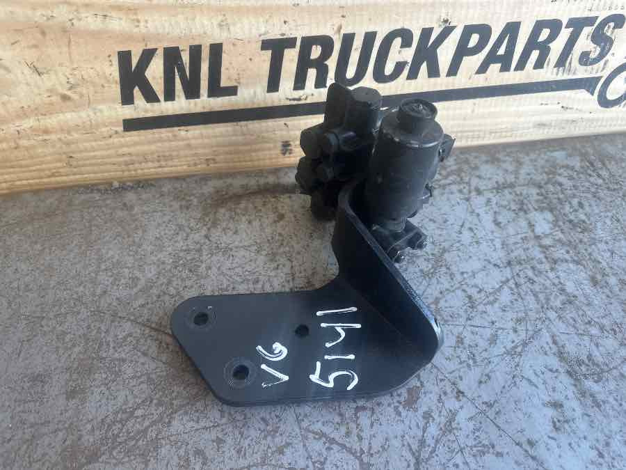 MAN MAGNET VALVE 81.52160-6189 - Válvula de freno para Camión: foto 4 MAN MAGNET VALVE 81.52160-6189 - Válvula de freno para Camión: foto 4