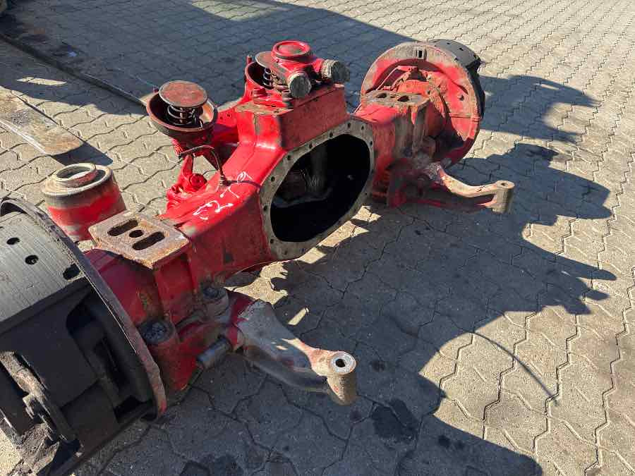 MAN REAR AXLE H9-1380 // 81.35401-6079 - Eje y piezas para Camión: foto 2 MAN REAR AXLE H9-1380 // 81.35401-6079 - Eje y piezas para Camión: foto 2