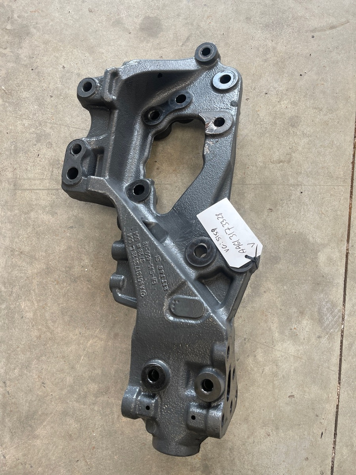 MERCEDES FRONT FRAME A9613173328 - Bastidor/ Chasis para Camión: foto 1 MERCEDES FRONT FRAME A9613173328 - Bastidor/ Chasis para Camión: foto 1