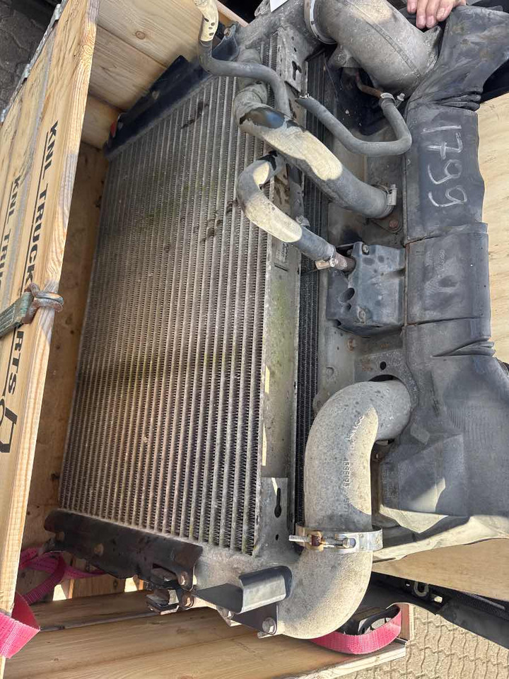 SCANIA COOLER / INTERCOOLER 1516491 + 1516489 - Sistema de refrigeración para Camión: foto 2 SCANIA COOLER / INTERCOOLER 1516491 + 1516489 - Sistema de refrigeración para Camión: foto 2
