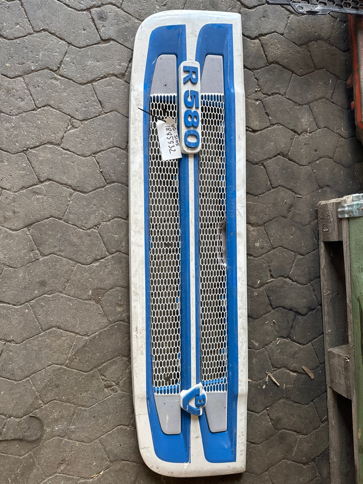 SCANIA GRILL 1885932 - Carrocería y exterior para Camión: foto 1 SCANIA GRILL 1885932 - Carrocería y exterior para Camión: foto 1