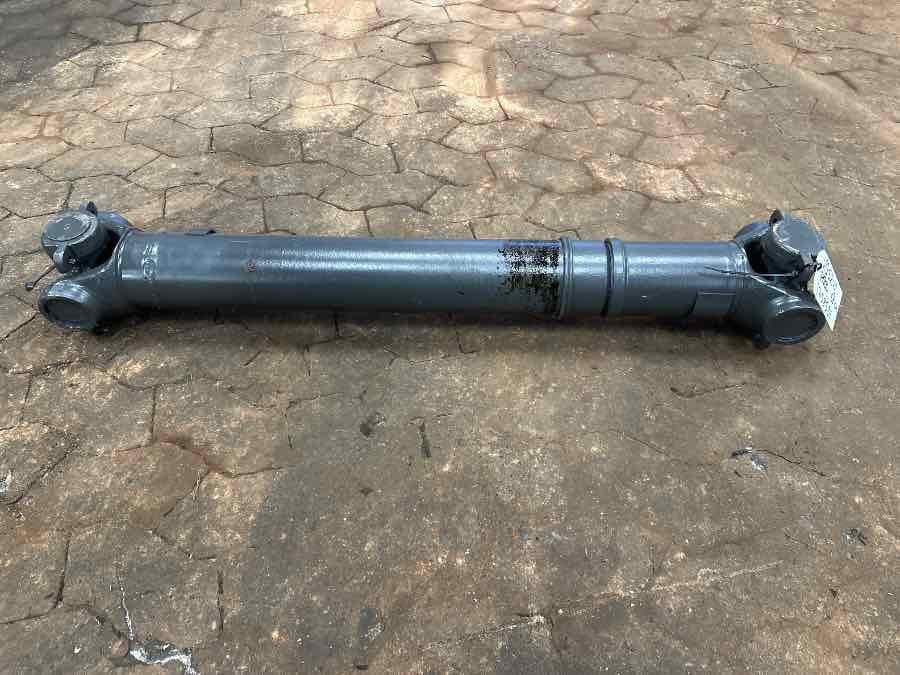 SCANIA PROPSHAFT 1758534 - Árbol de transmisión para Camión: foto 1 SCANIA PROPSHAFT 1758534 - Árbol de transmisión para Camión: foto 1