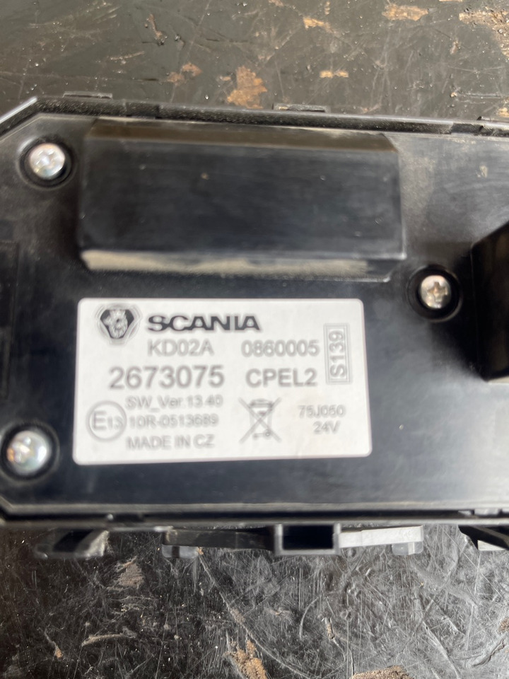 SCANIA SWITCH CONTROL UNIT 2673075 - Cabina e interior para Camión: foto 2 SCANIA SWITCH CONTROL UNIT 2673075 - Cabina e interior para Camión: foto 2
