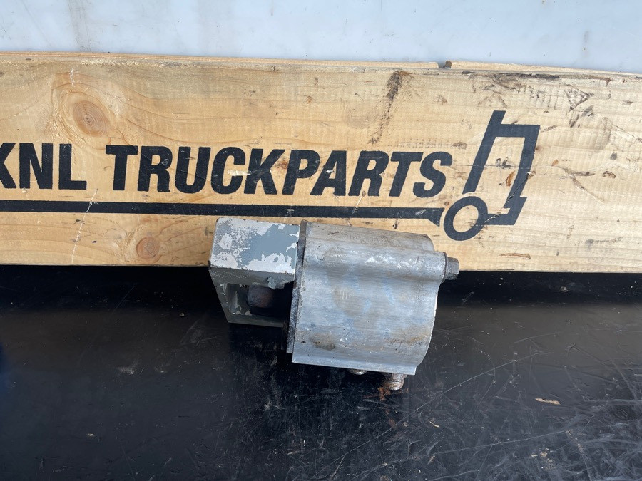 VOLVO STEERING PUMP 20875386 - Hidráulica para Camión: foto 2 VOLVO STEERING PUMP 20875386 - Hidráulica para Camión: foto 2