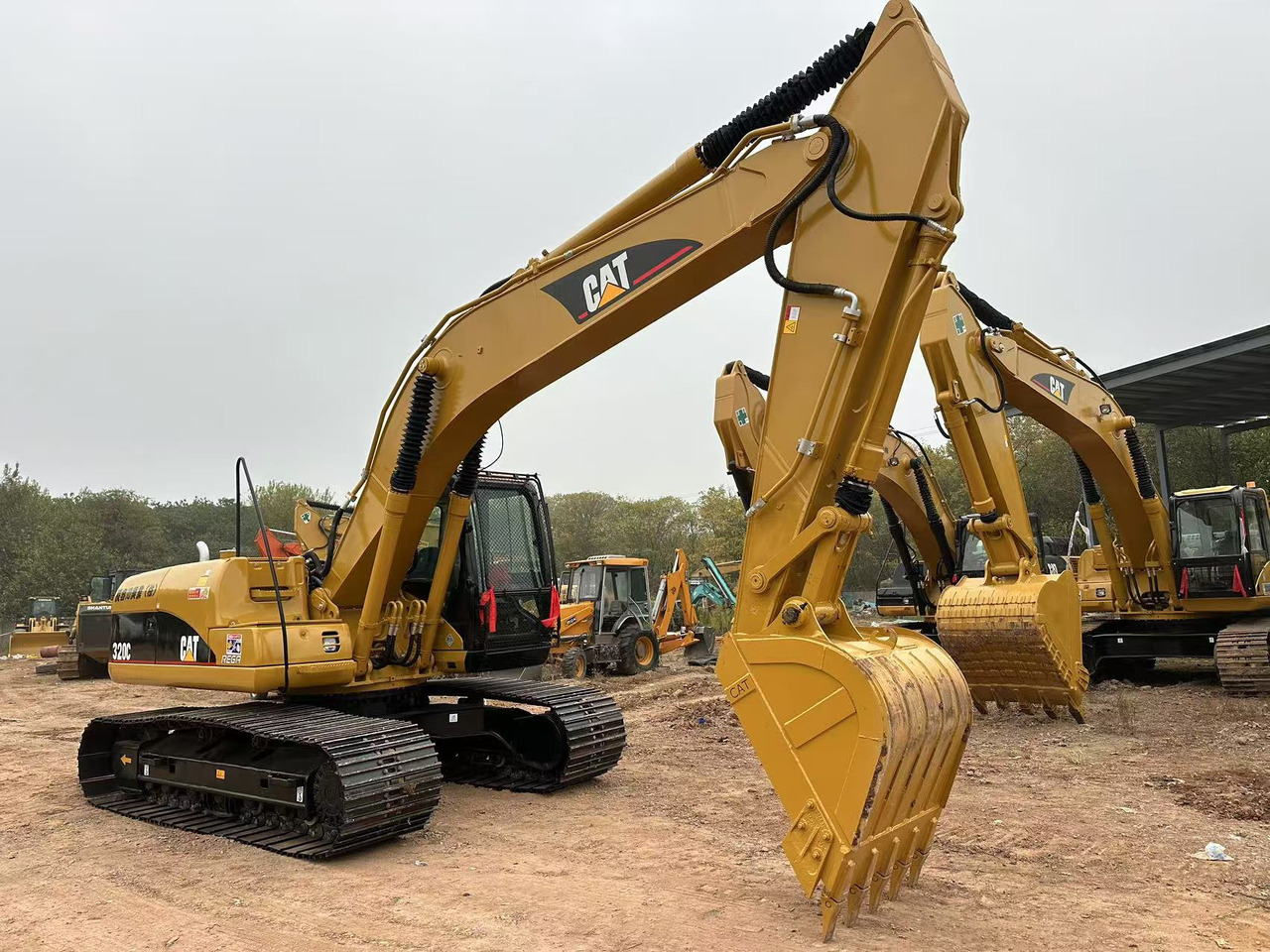 CATERPILLAR 320C - Excavadora de cadenas: foto 4 CATERPILLAR 320C - Excavadora de cadenas: foto 4