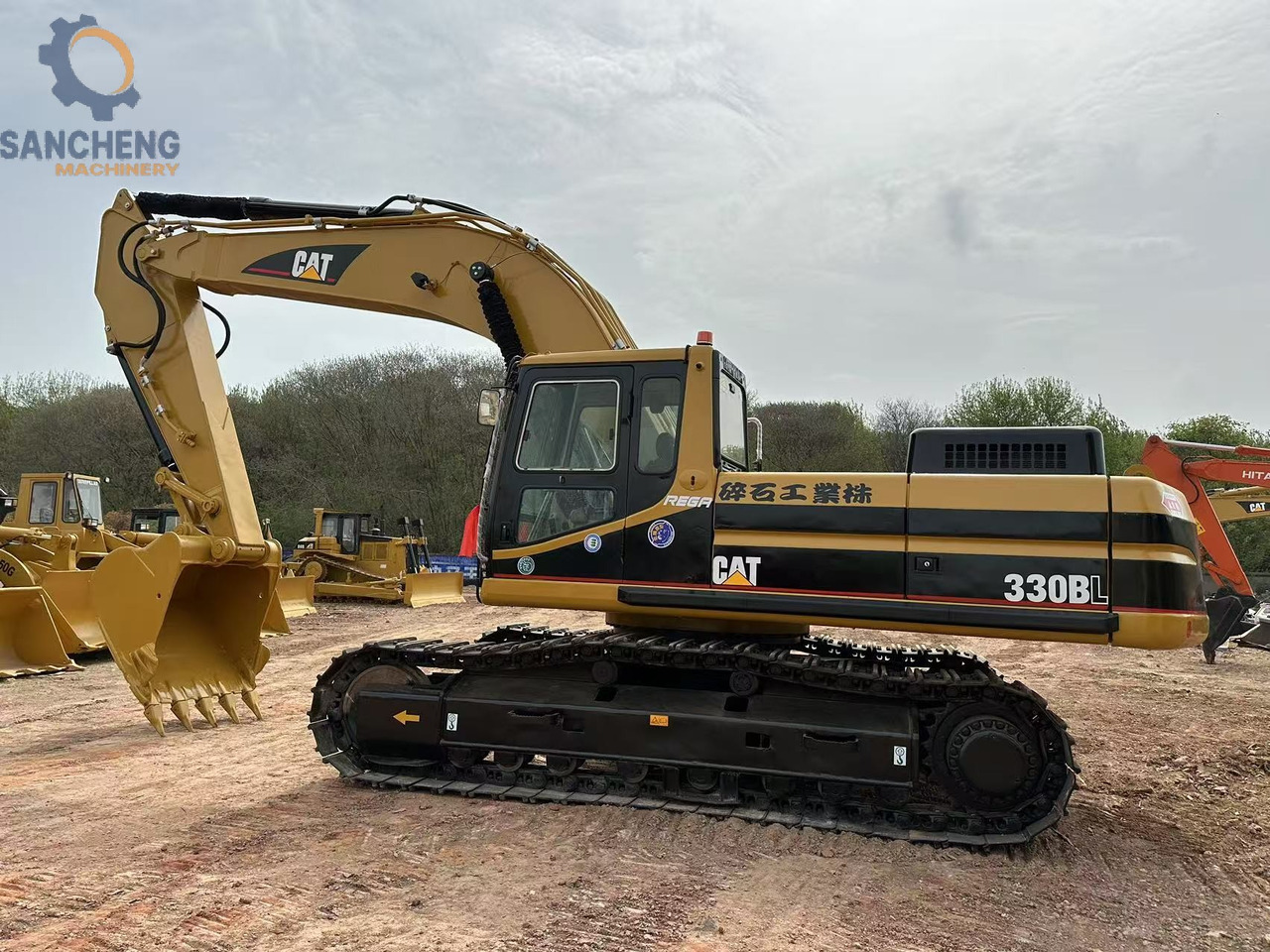 CATERPILLAR 330BL - Excavadora de cadenas: foto 5 CATERPILLAR 330BL - Excavadora de cadenas: foto 5