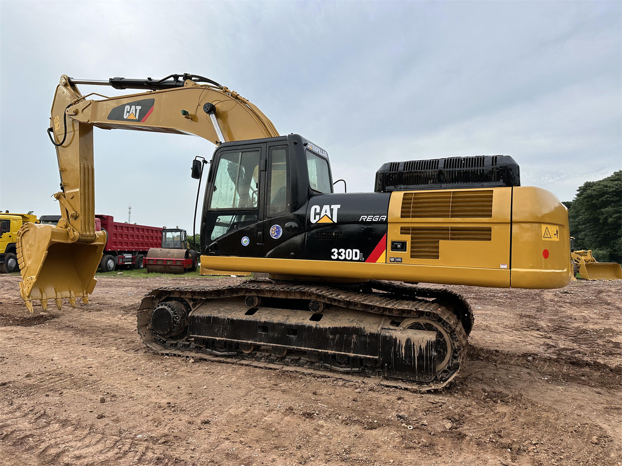Excavadora de cadenas CATERPILLAR 330DL: foto 11