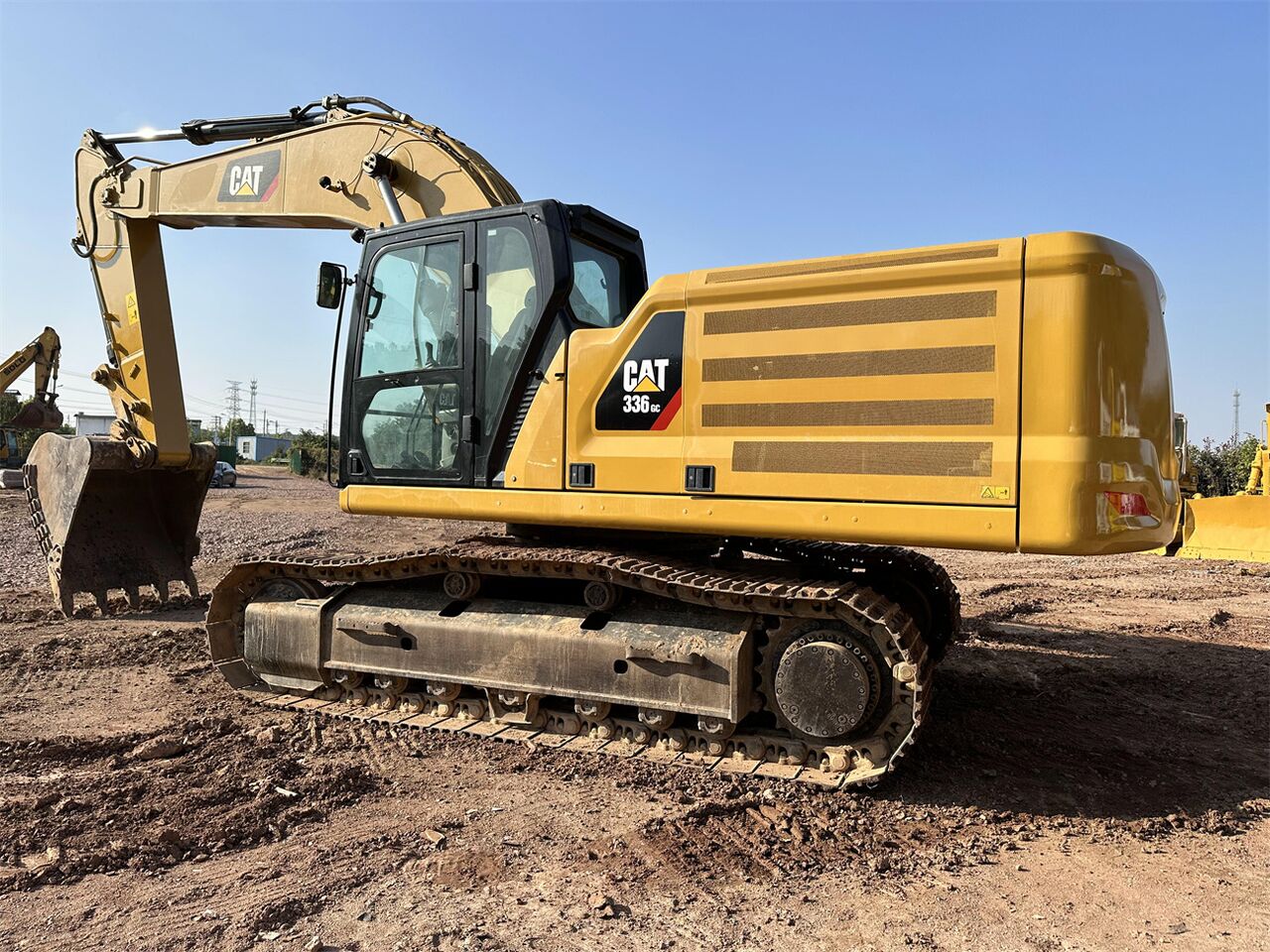 CATERPILLAR 336GC - Excavadora de cadenas: foto 2 CATERPILLAR 336GC - Excavadora de cadenas: foto 2