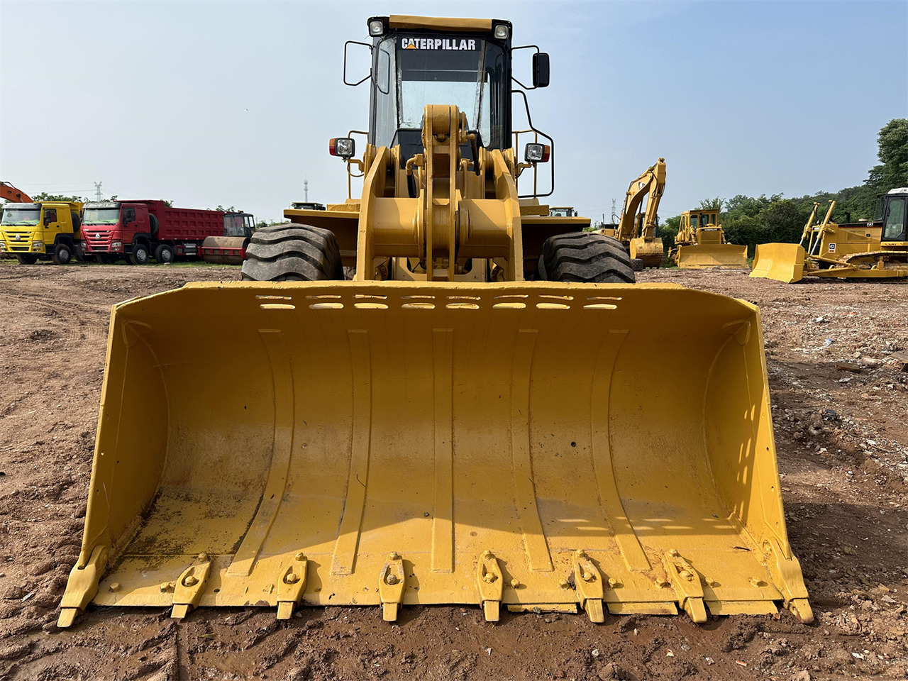 CATERPILLAR 966F - Cargadora de ruedas: foto 4 CATERPILLAR 966F - Cargadora de ruedas: foto 4