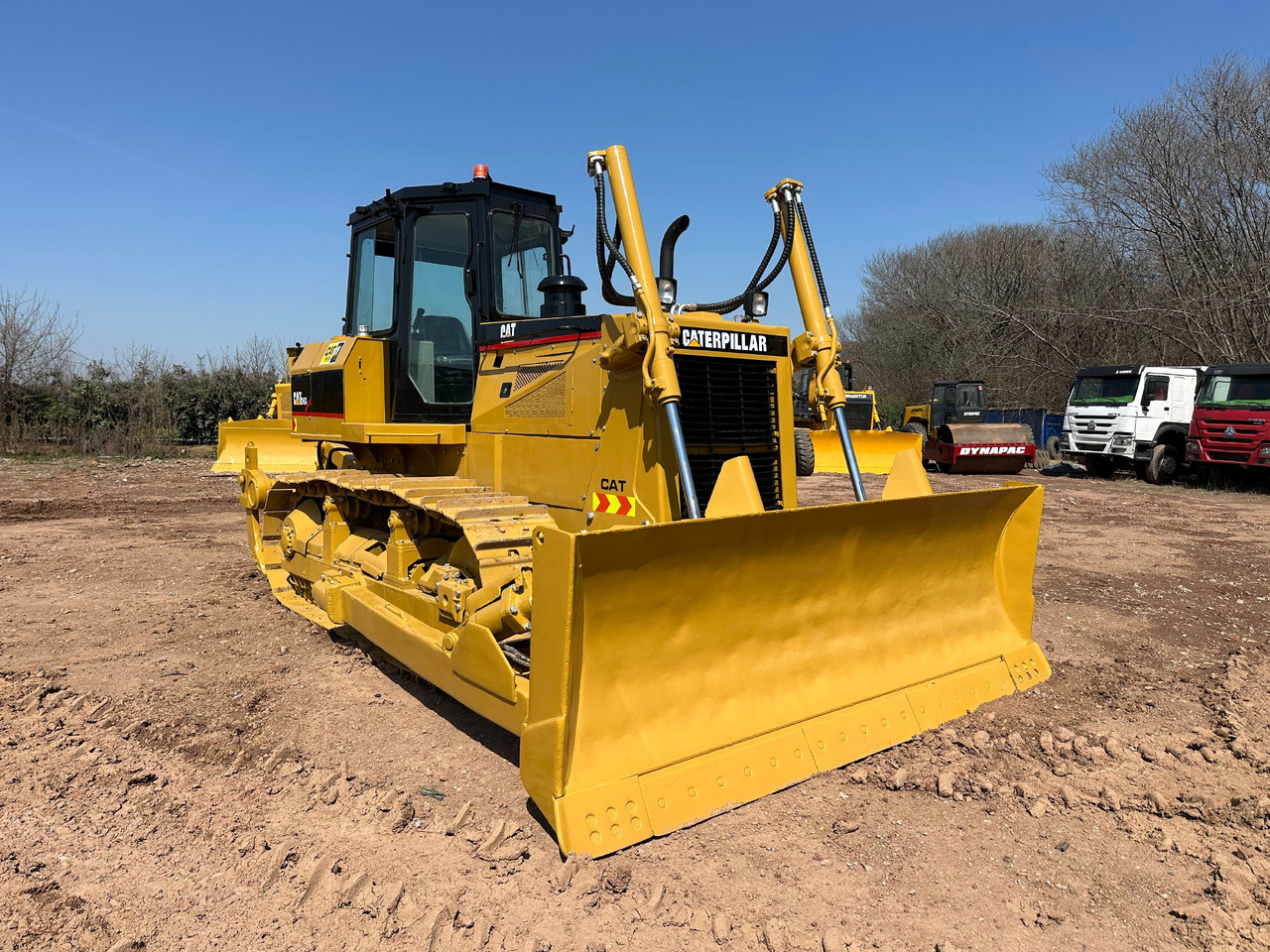 CATERPILLAR D6G bulldozer - Bulldozer: foto 4 CATERPILLAR D6G bulldozer - Bulldozer: foto 4