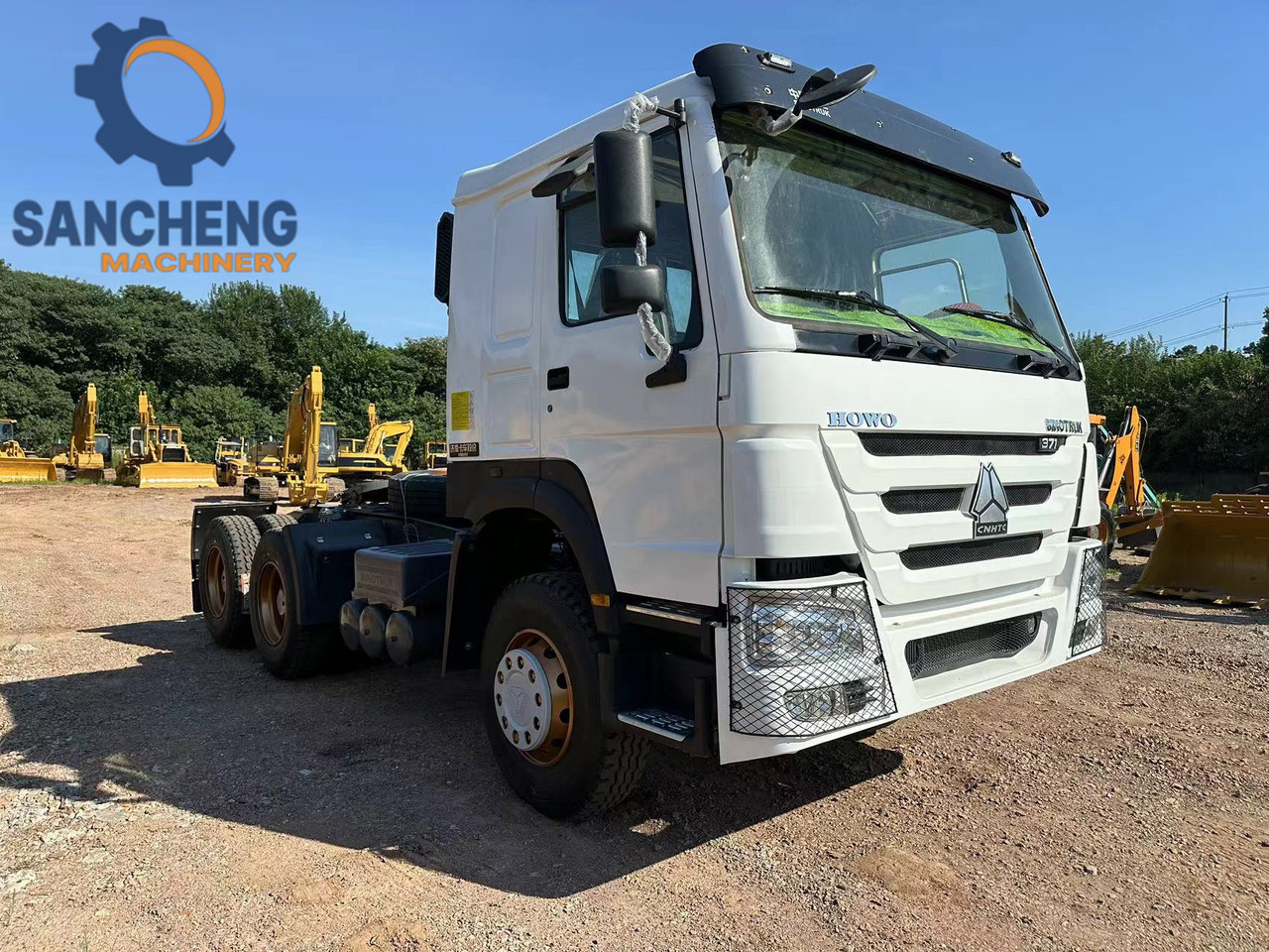 SINOTRUK HOWO Truck Head 371hp 6x4 - Cabeza tractora: foto 3 SINOTRUK HOWO Truck Head 371hp 6x4 - Cabeza tractora: foto 3