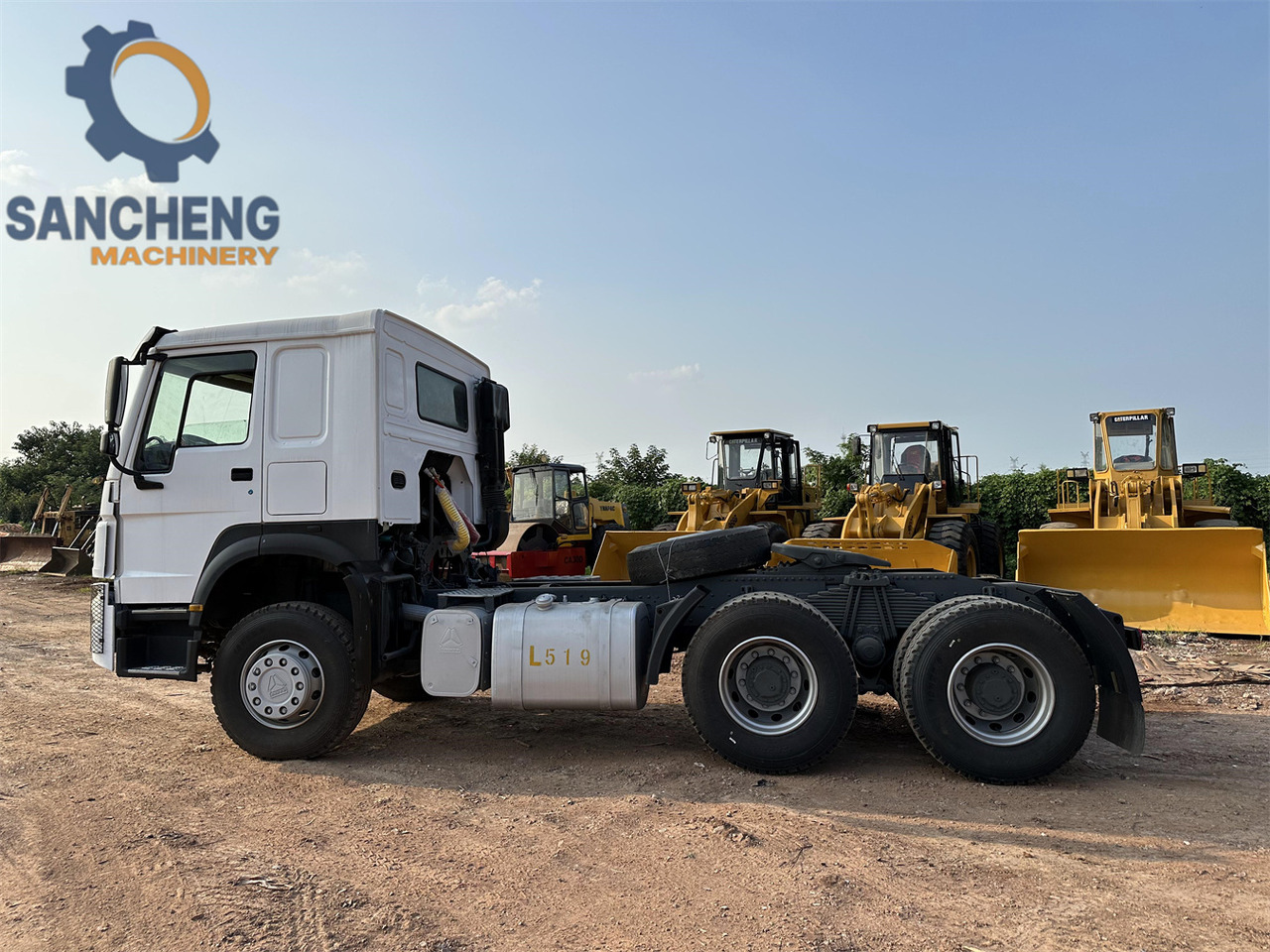 SINOTRUK Howo tractor unit 371hp - Cabeza tractora: foto 3 SINOTRUK Howo tractor unit 371hp - Cabeza tractora: foto 3