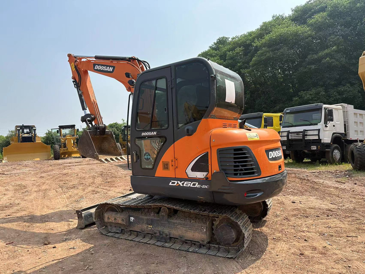 DOOSAN DX60 - Miniexcavadora: foto 2 DOOSAN DX60 - Miniexcavadora: foto 2