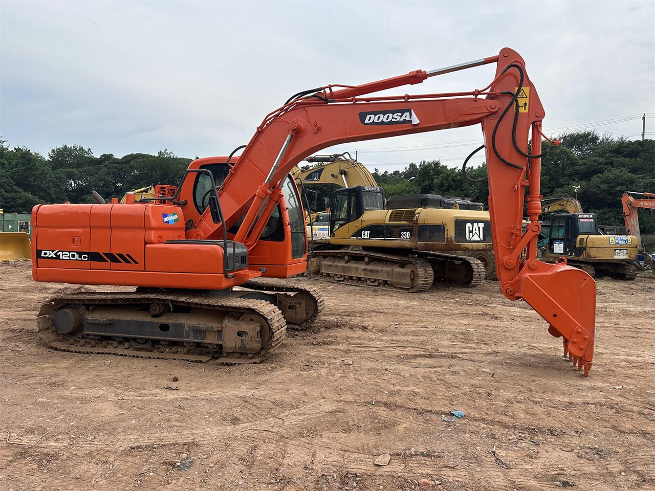 Doosan DX120 - Excavadora de cadenas: foto 2 Doosan DX120 - Excavadora de cadenas: foto 2