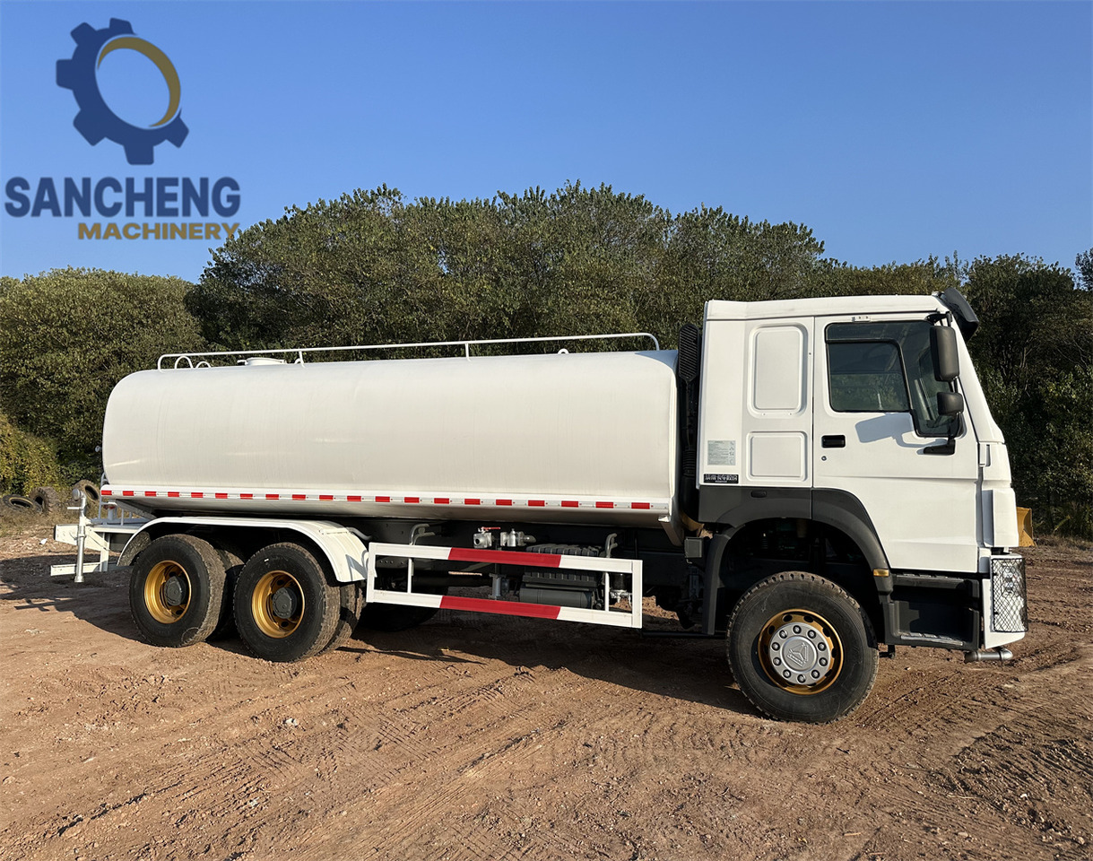SINOTRUK HOWO 370HP 6x4 Water Tank Truck - Cisterna camión: foto 3 SINOTRUK HOWO 370HP 6x4 Water Tank Truck - Cisterna camión: foto 3