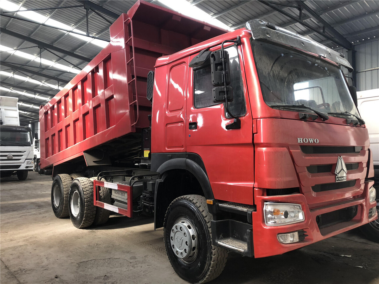 SINOTRUK Howo Dump truck 371 - Volquete camión: foto 1 SINOTRUK Howo Dump truck 371 - Volquete camión: foto 1