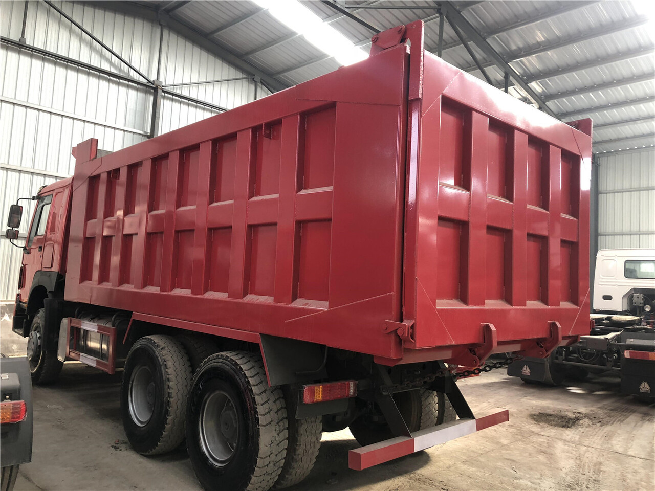 SINOTRUK Howo Dump truck 371 - Volquete camión: foto 5 SINOTRUK Howo Dump truck 371 - Volquete camión: foto 5
