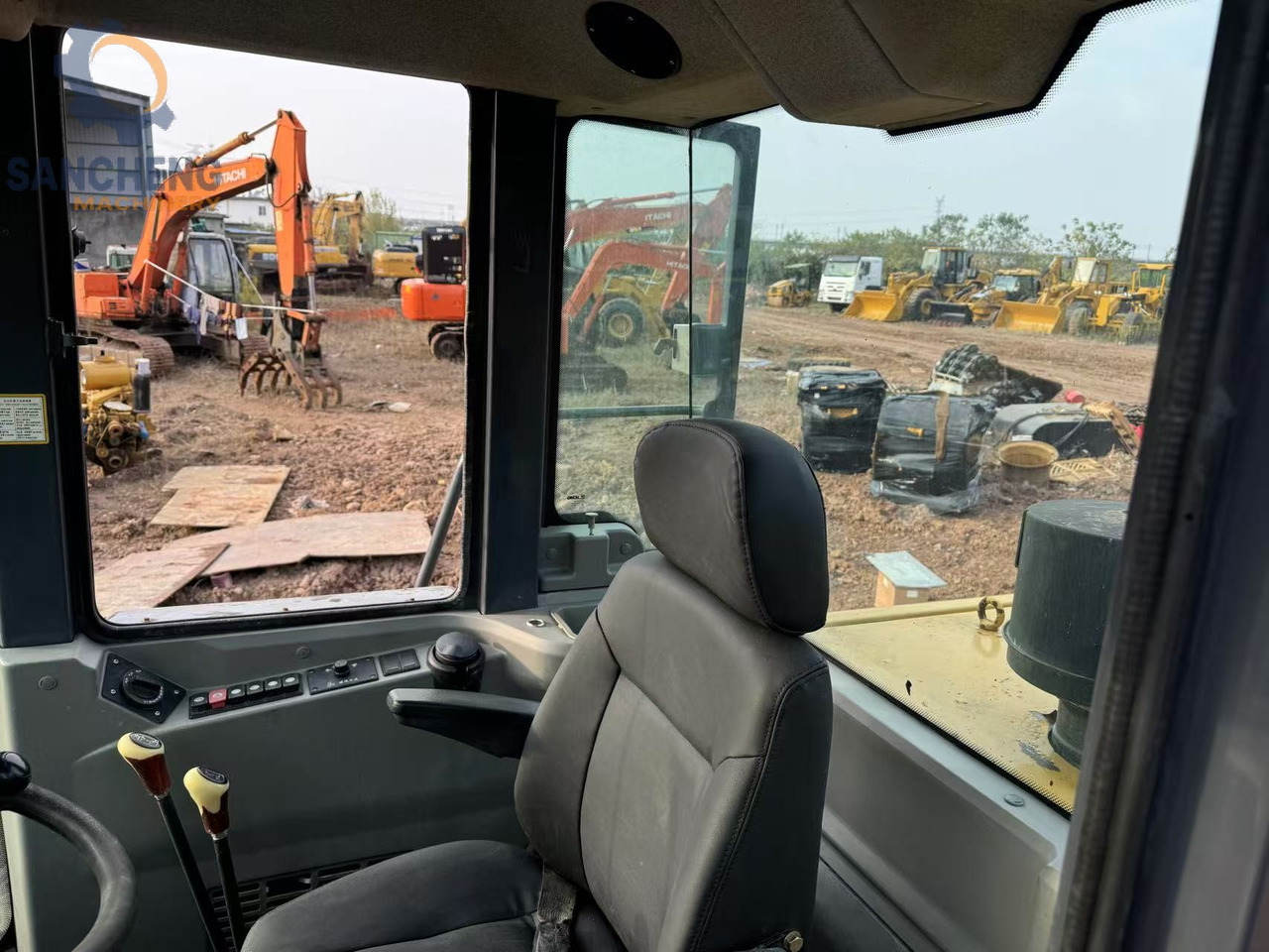 XCMG LW500F - Cargadora de ruedas: foto 4 XCMG LW500F - Cargadora de ruedas: foto 4