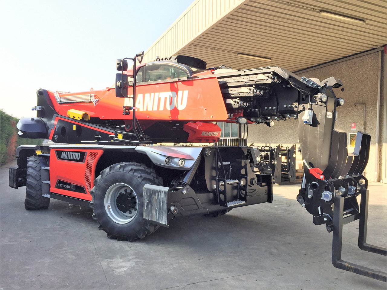 Manitou MRT 3060 VISION+ - Manipulador telescópico: foto 4 Manitou MRT 3060 VISION+ - Manipulador telescópico: foto 4
