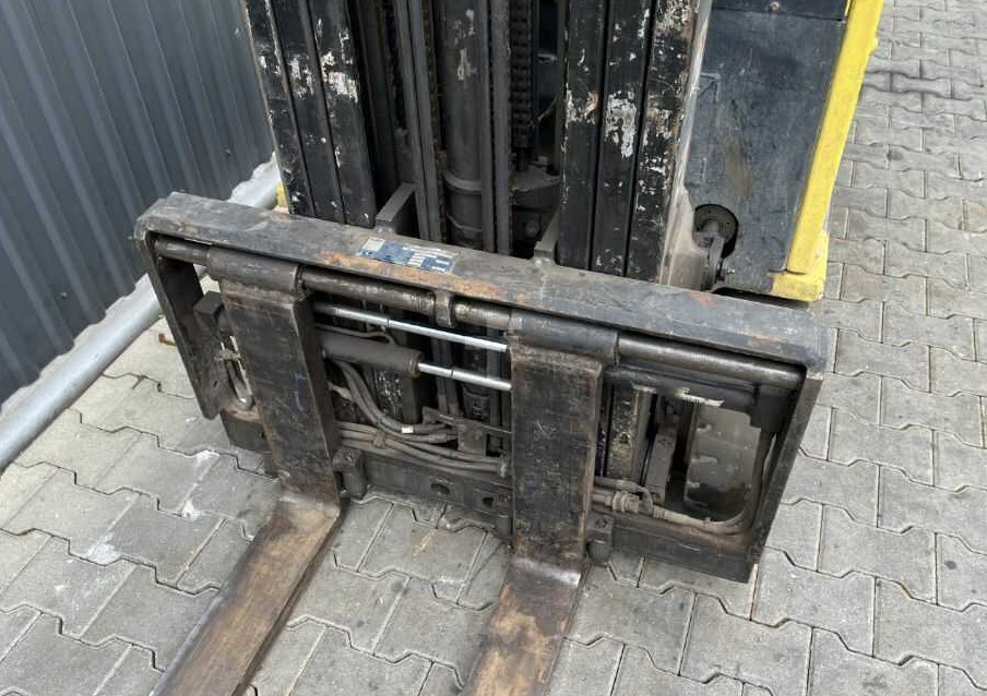 Carretilla elevadora eléctrica Hyster J1.80XMT: foto 6 Carretilla elevadora eléctrica Hyster J1.80XMT: foto 6