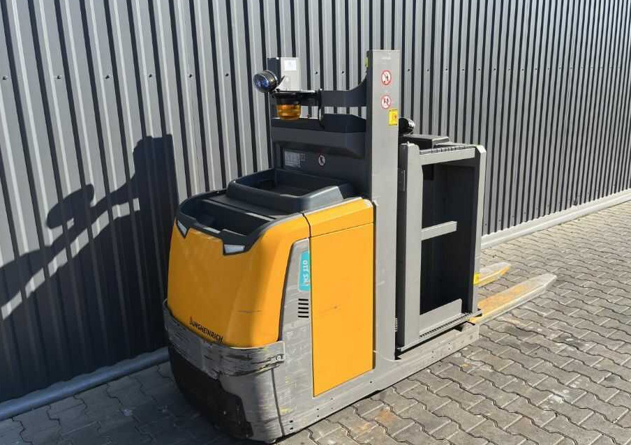 Jungheinrich EKS110 - Recoge pedidos: foto 1 Jungheinrich EKS110 - Recoge pedidos: foto 1