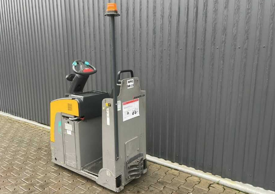 Jungheinrich EZS130 - Remolcadora: foto 3 Jungheinrich EZS130 - Remolcadora: foto 3