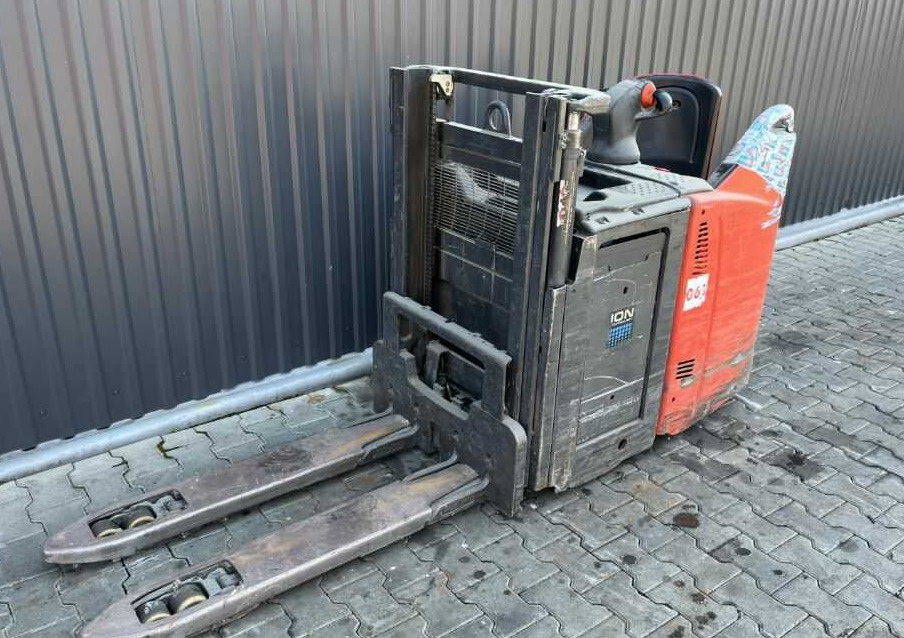 Linde D12HPSP - Apilador: foto 1 Linde D12HPSP - Apilador: foto 1