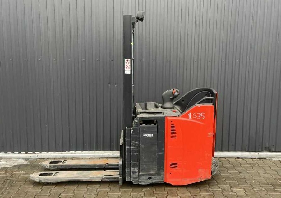 Linde D12SP - Apilador: foto 2 Linde D12SP - Apilador: foto 2