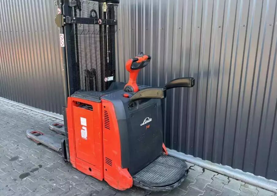 Linde D14AP - Apilador: foto 3 Linde D14AP - Apilador: foto 3