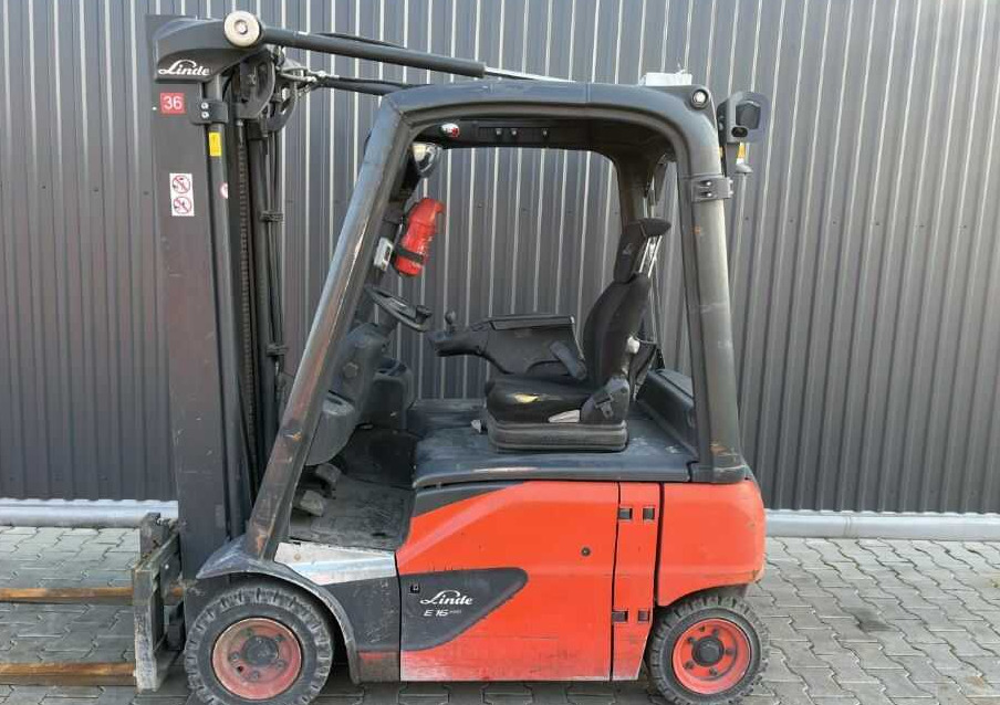 Linde E16P-02 - Carretilla elevadora eléctrica: foto 1 Linde E16P-02 - Carretilla elevadora eléctrica: foto 1
