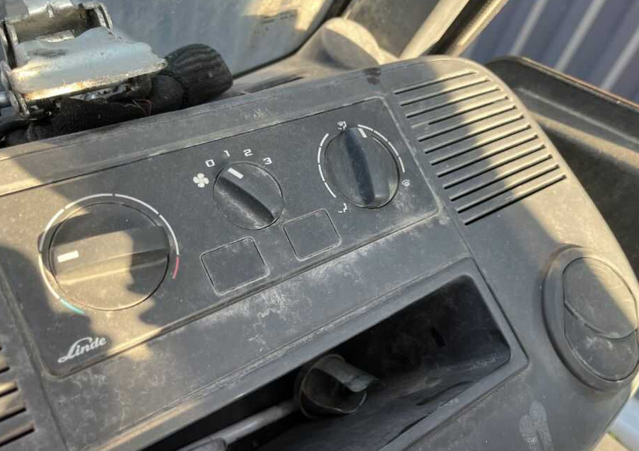 Linde E25-01 - Carretilla elevadora eléctrica: foto 5 Linde E25-01 - Carretilla elevadora eléctrica: foto 5