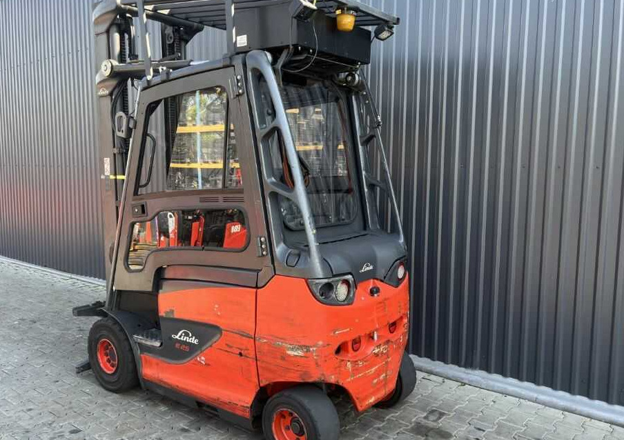 Linde E25H-01/600 - Carretilla elevadora eléctrica: foto 3 Linde E25H-01/600 - Carretilla elevadora eléctrica: foto 3