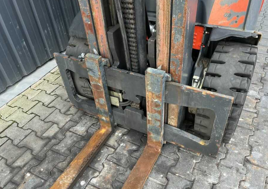 Carretilla elevadora de gas Linde H30T: foto 6