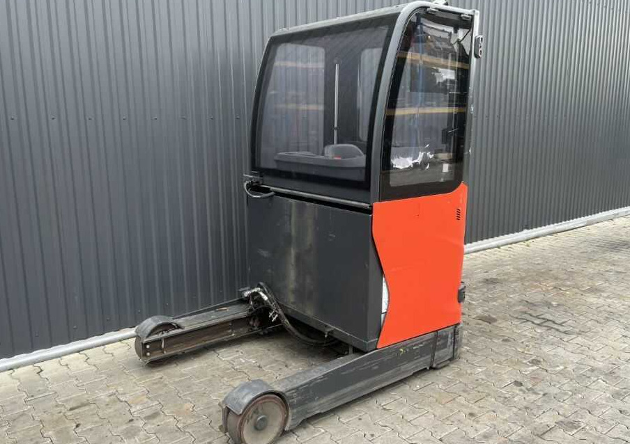 Linde R14-01 - Retráctil: foto 1 Linde R14-01 - Retráctil: foto 1