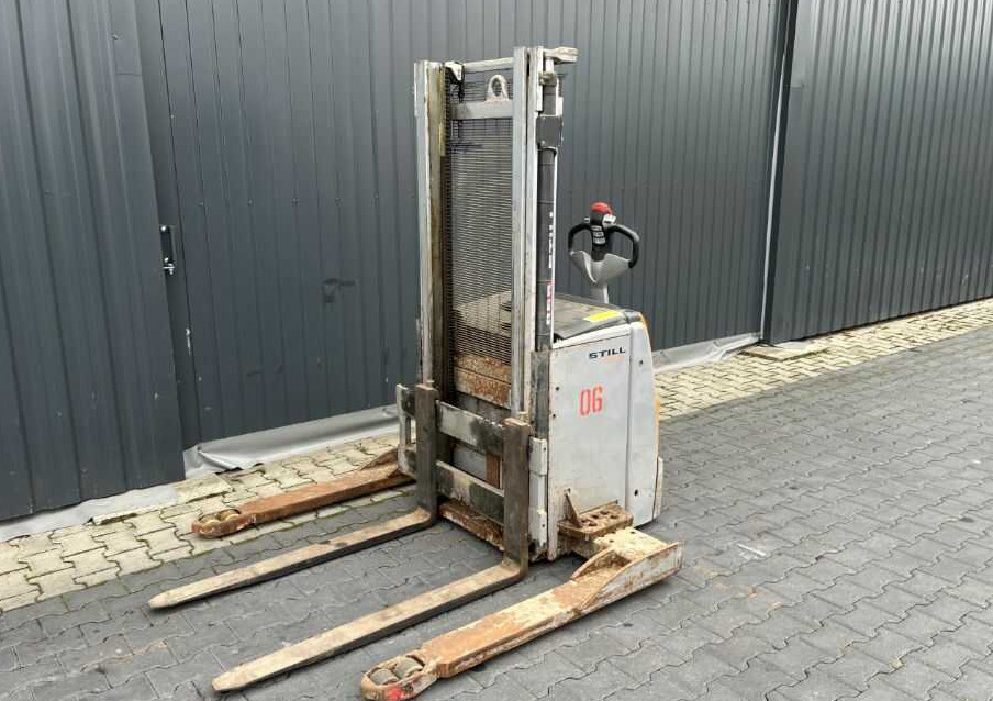 Still EXP14 - Apilador: foto 1 Still EXP14 - Apilador: foto 1