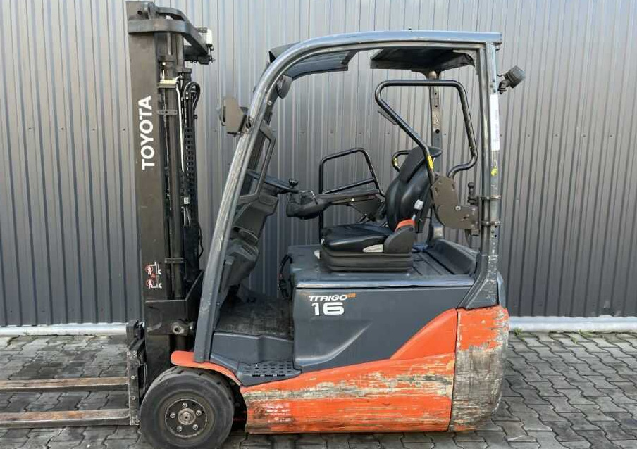 Toyota 8FBE16T - Carretilla elevadora eléctrica: foto 2 Toyota 8FBE16T - Carretilla elevadora eléctrica: foto 2